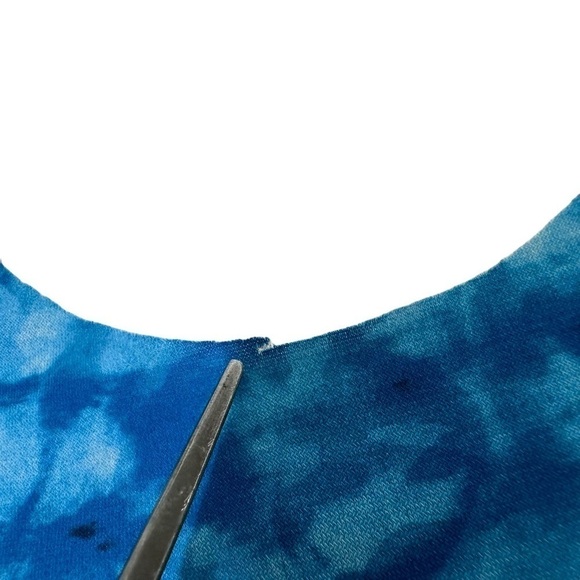 Onzie Flow Womens Yoga Pura Vida Tie Dye Tank Top One Size Blue Cross Back - Picture 7 of 10